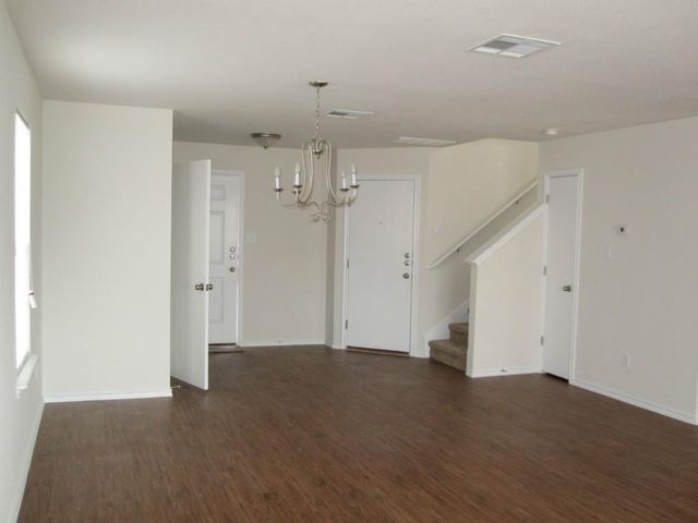 6708 Ferrystone PASS, Del Valle, TX 78617