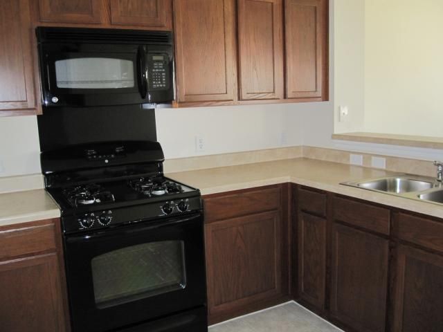 6708 Ferrystone PASS, Del Valle, TX 78617