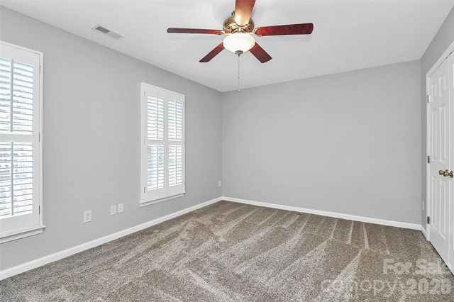 1804 Robinwood Village Drive, Gastonia, NC 28054