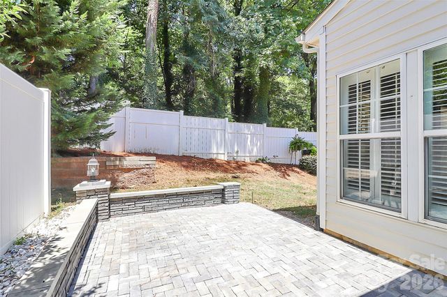 1804 Robinwood Village Drive, Gastonia, NC 28054