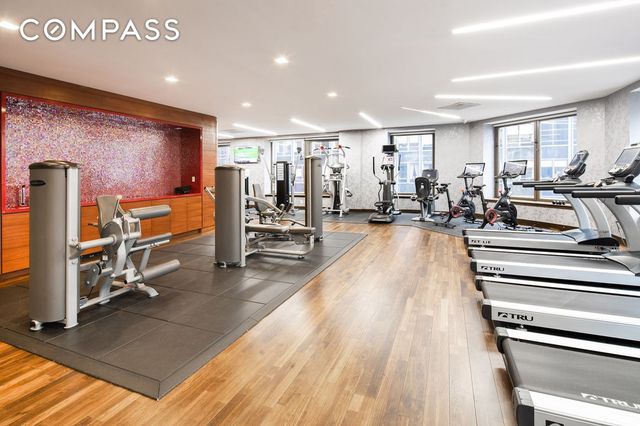 75 Wall St Apt 29O, New York City, NY 10005