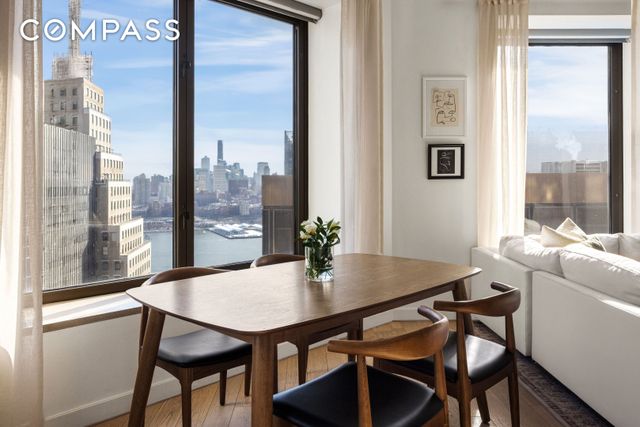 75 Wall St Apt 29O, New York City, NY 10005