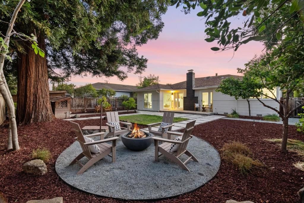 520 S Bayview Avenue, Sunnyvale, CA 94086