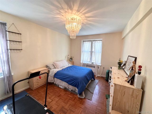3335 81st Street 3B, Jackson Heights, NY 11372