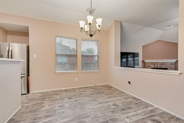 100 Lone Oak Court, Forney, TX 75126