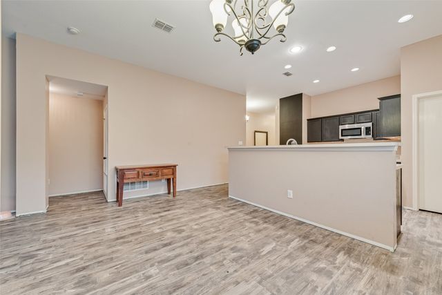 100 Lone Oak Court, Forney, TX 75126