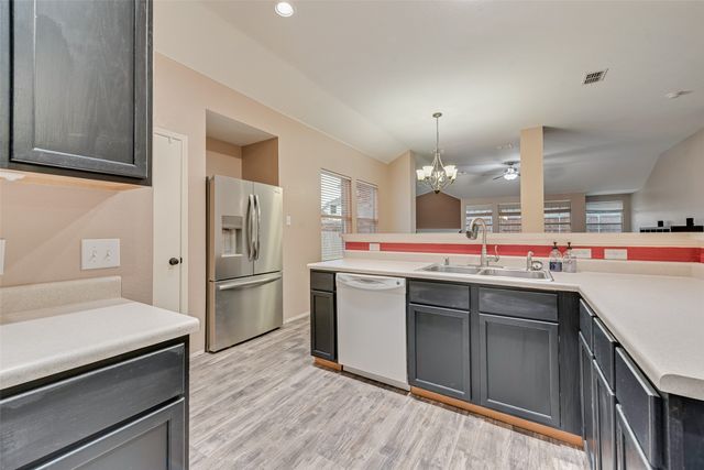 100 Lone Oak Court, Forney, TX 75126