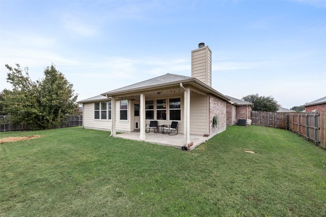 100 Lone Oak Court, Forney, TX 75126