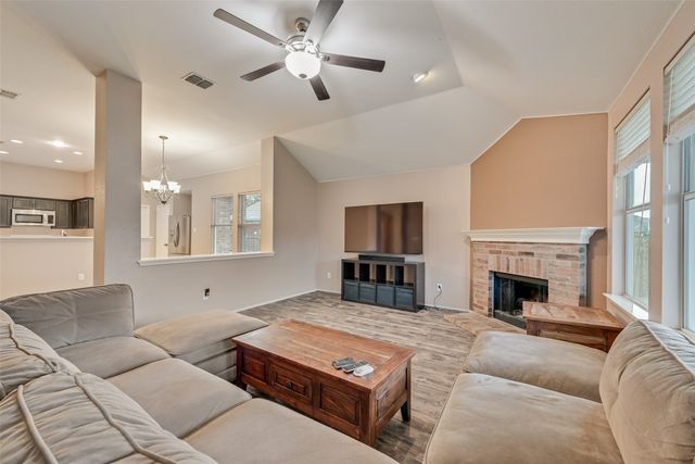 100 Lone Oak Court, Forney, TX 75126