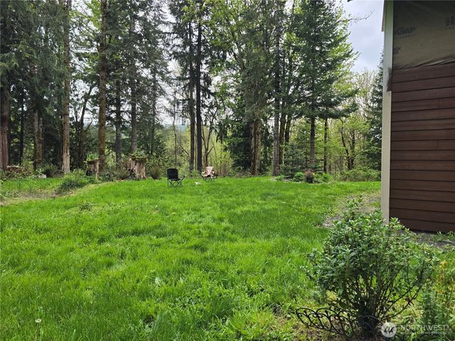1747 Winlock Vader Road, Winlock, WA 98596