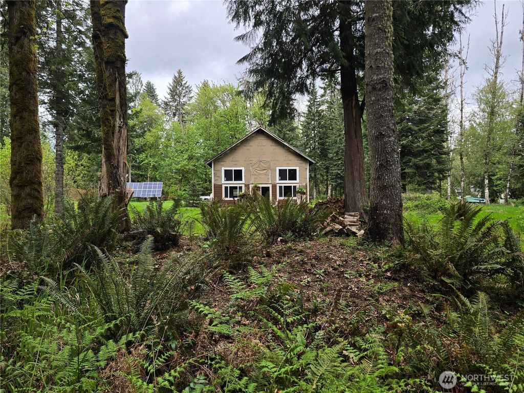 1747 Winlock Vader Road, Winlock, WA 98596