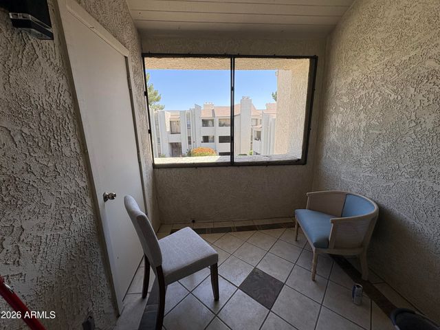7502 E THOMAS Road 309, Scottsdale, AZ 85251
