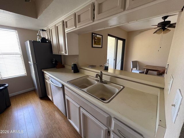 7502 E THOMAS Road 309, Scottsdale, AZ 85251