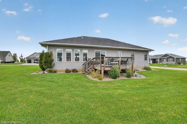 108 Partridge Lane, Hudson, IA 50643