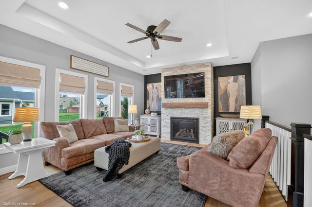 108 Partridge Lane, Hudson, IA 50643
