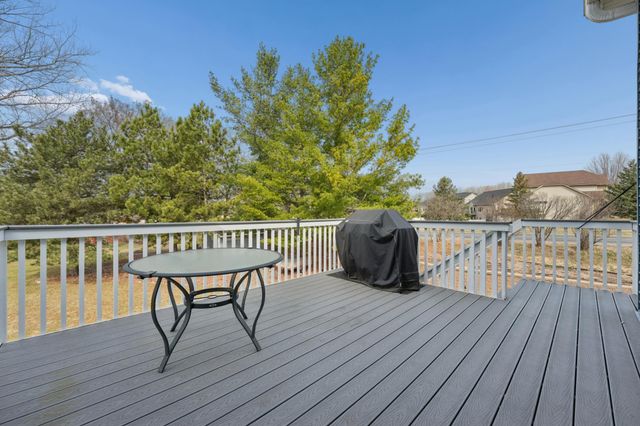 19771 Calgary Trail, Farmington, MN 55024