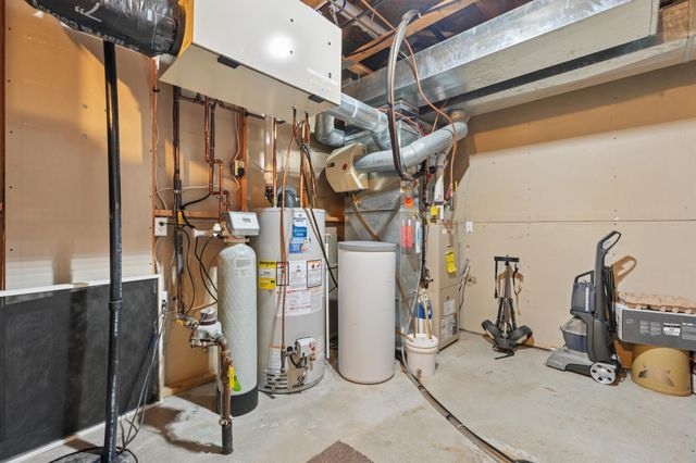 19771 Calgary Trail, Farmington, MN 55024