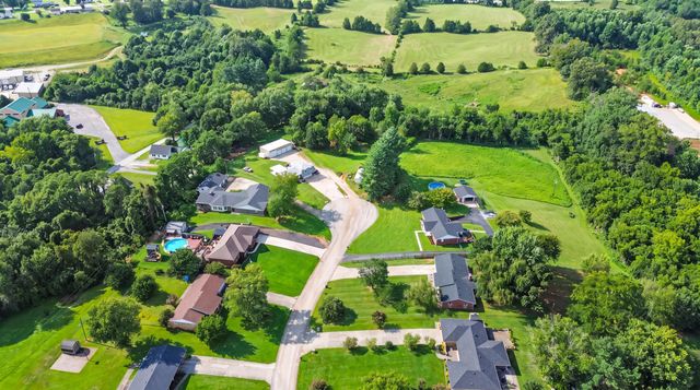 2122 Ryans Way, Somerset, KY 42503