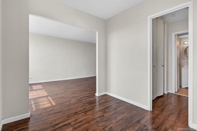3121 Middletown Road 7L, Bronx, NY 10461