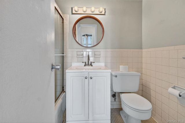 3121 Middletown Road 7L, Bronx, NY 10461