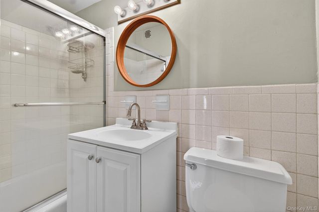 3121 Middletown Road 7L, Bronx, NY 10461
