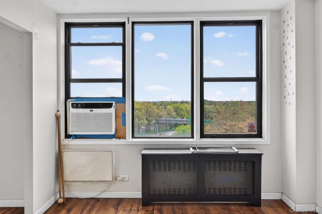 3121 Middletown Road 7L, Bronx, NY 10461