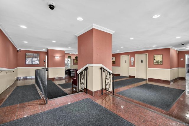 3121 Middletown Road 7L, Bronx, NY 10461