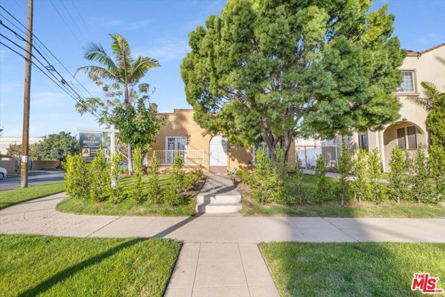 1185 S Tremaine Avenue, Los Angeles, CA 90019