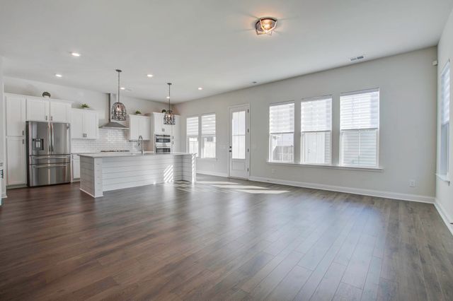 169 Country Gate Lane, Summerville, SC 29485