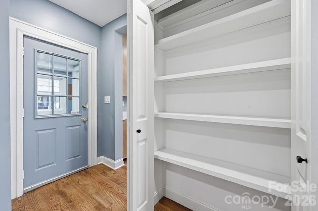 327 Campus Street, Charlotte, NC 28216