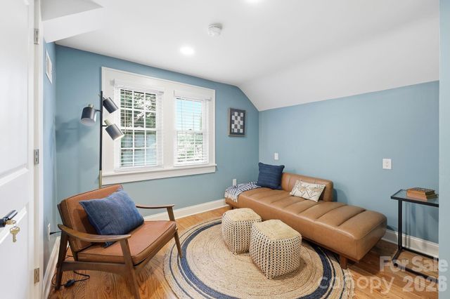 327 Campus Street, Charlotte, NC 28216