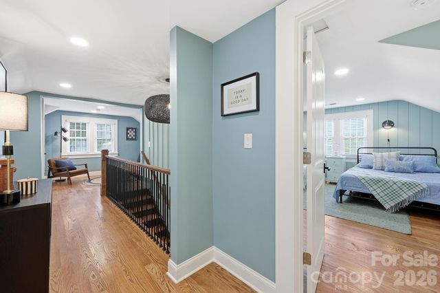327 Campus Street, Charlotte, NC 28216