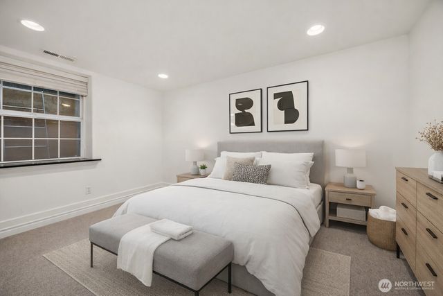 4003 Densmore Avenue N, Seattle, WA 98103