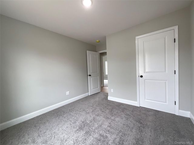 492 Blue Point Road, Farmingville, NY 11738