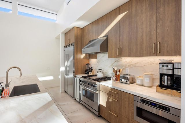 80895 Kiwi Court, La Quinta, CA 92253