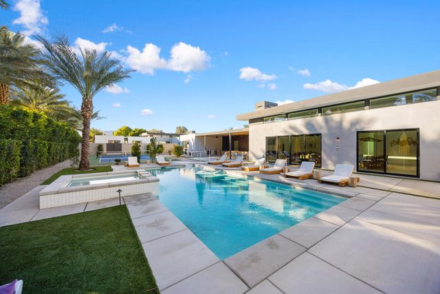 80895 Kiwi Court, La Quinta, CA 92253