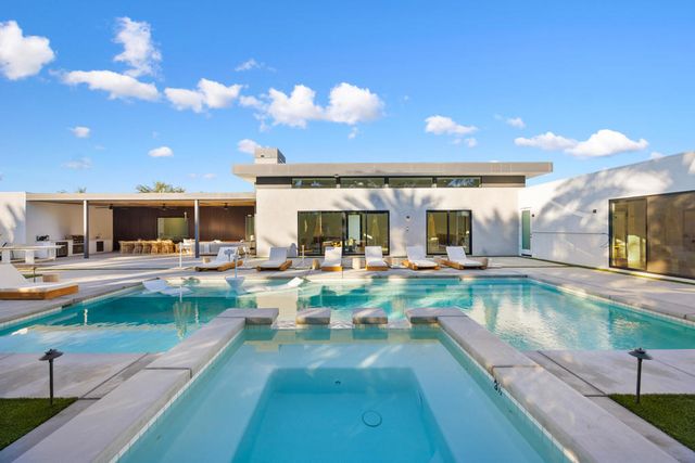 80895 Kiwi Court, La Quinta, CA 92253