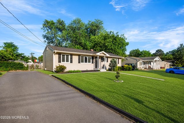 249 Keller Street, Bayville, NJ 08721