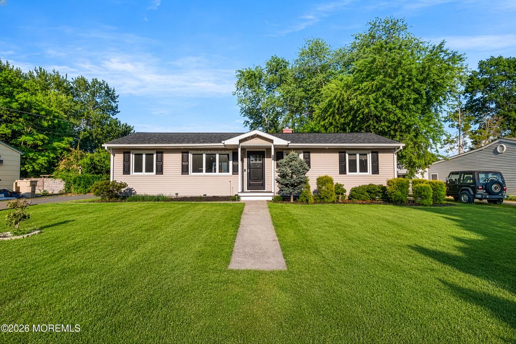 249 Keller Street, Bayville, NJ 08721