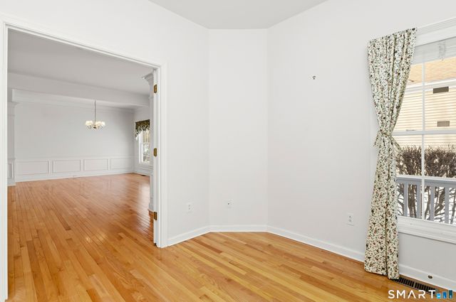 301 Fairway Drive 301, Oxford, CT 06478