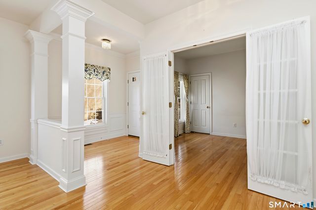 301 Fairway Drive 301, Oxford, CT 06478