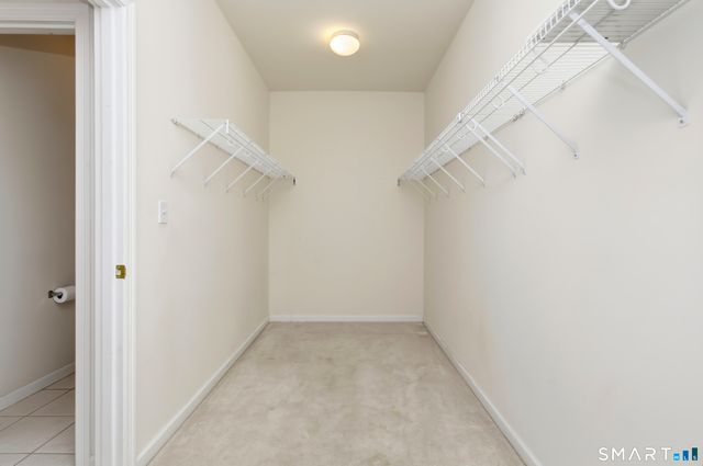 301 Fairway Drive 301, Oxford, CT 06478