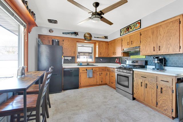 3347 Drexell AVENUE, Racine, WI 53403