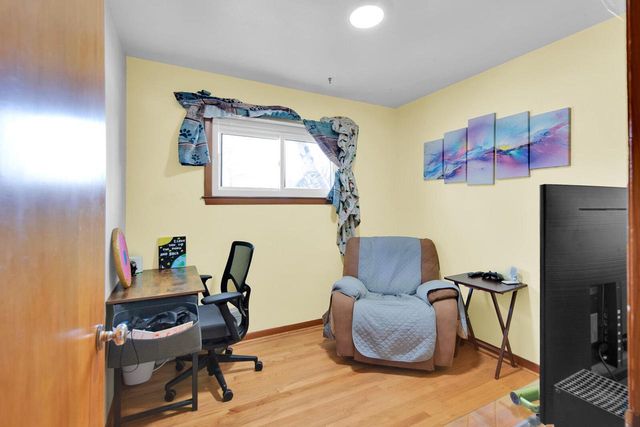 3347 Drexell AVENUE, Racine, WI 53403