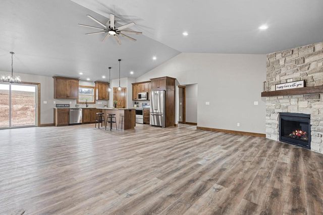 3382 LARGO RIDGE COURT, Green Bay, WI 54311