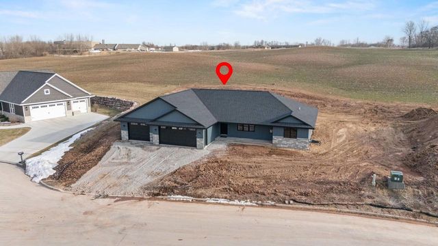 3382 LARGO RIDGE COURT, Green Bay, WI 54311