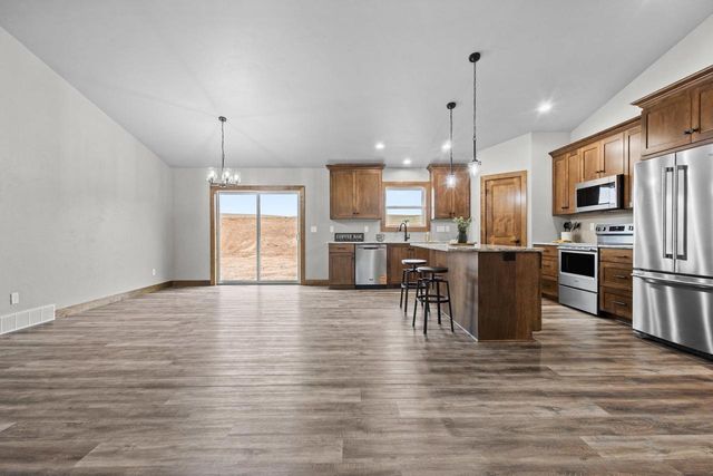 3382 LARGO RIDGE COURT, Green Bay, WI 54311