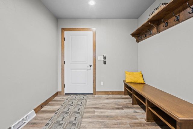 3382 LARGO RIDGE COURT, Green Bay, WI 54311