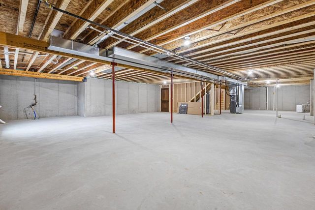 3382 LARGO RIDGE COURT, Green Bay, WI 54311