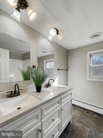 4968 FAIRFIELD RD, Fairfield, PA 17320